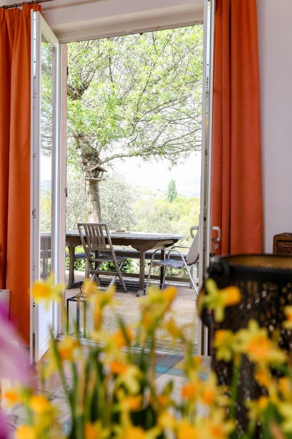 Bed and Breakfast Domaine De Montbarri La Tour-sur-Orb Екстер'єр фото